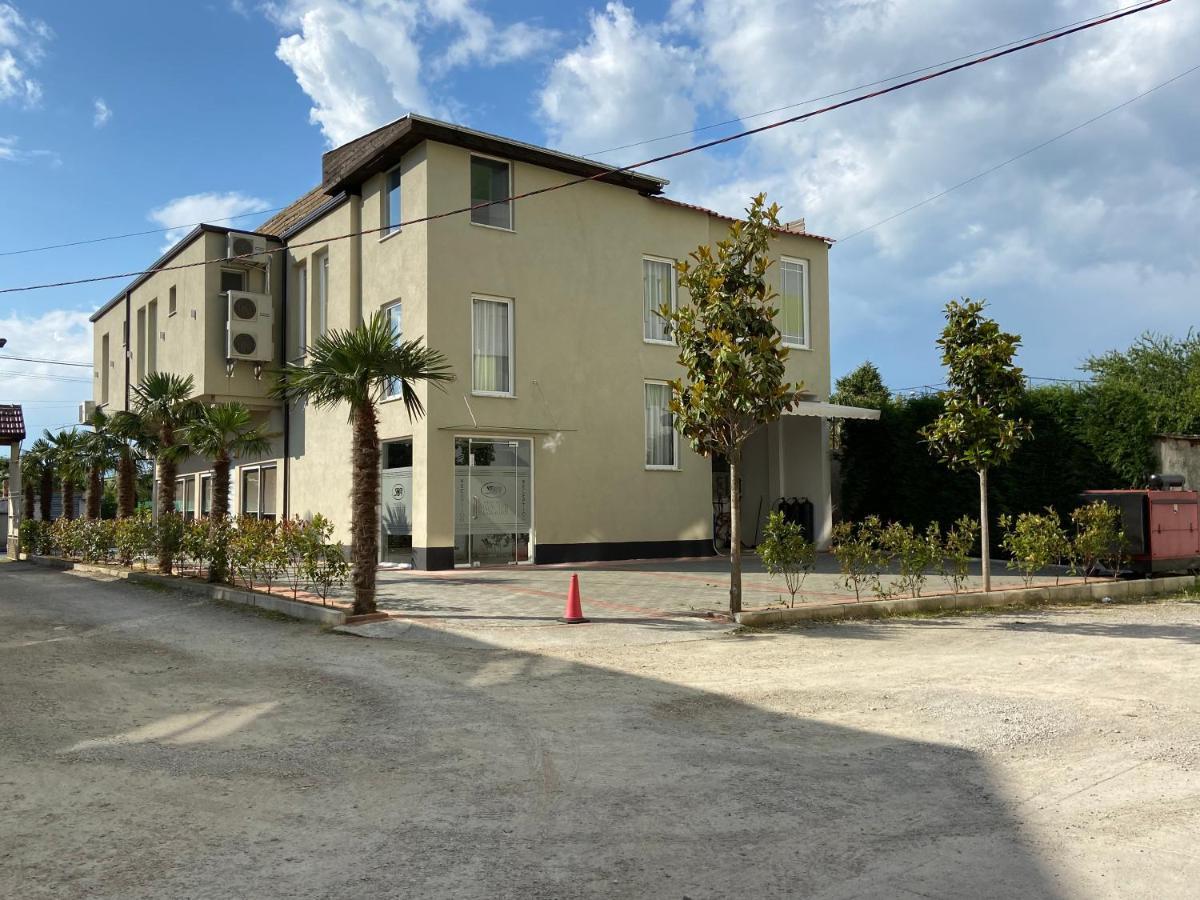 Santo Hotel Шкодер Экстерьер фото