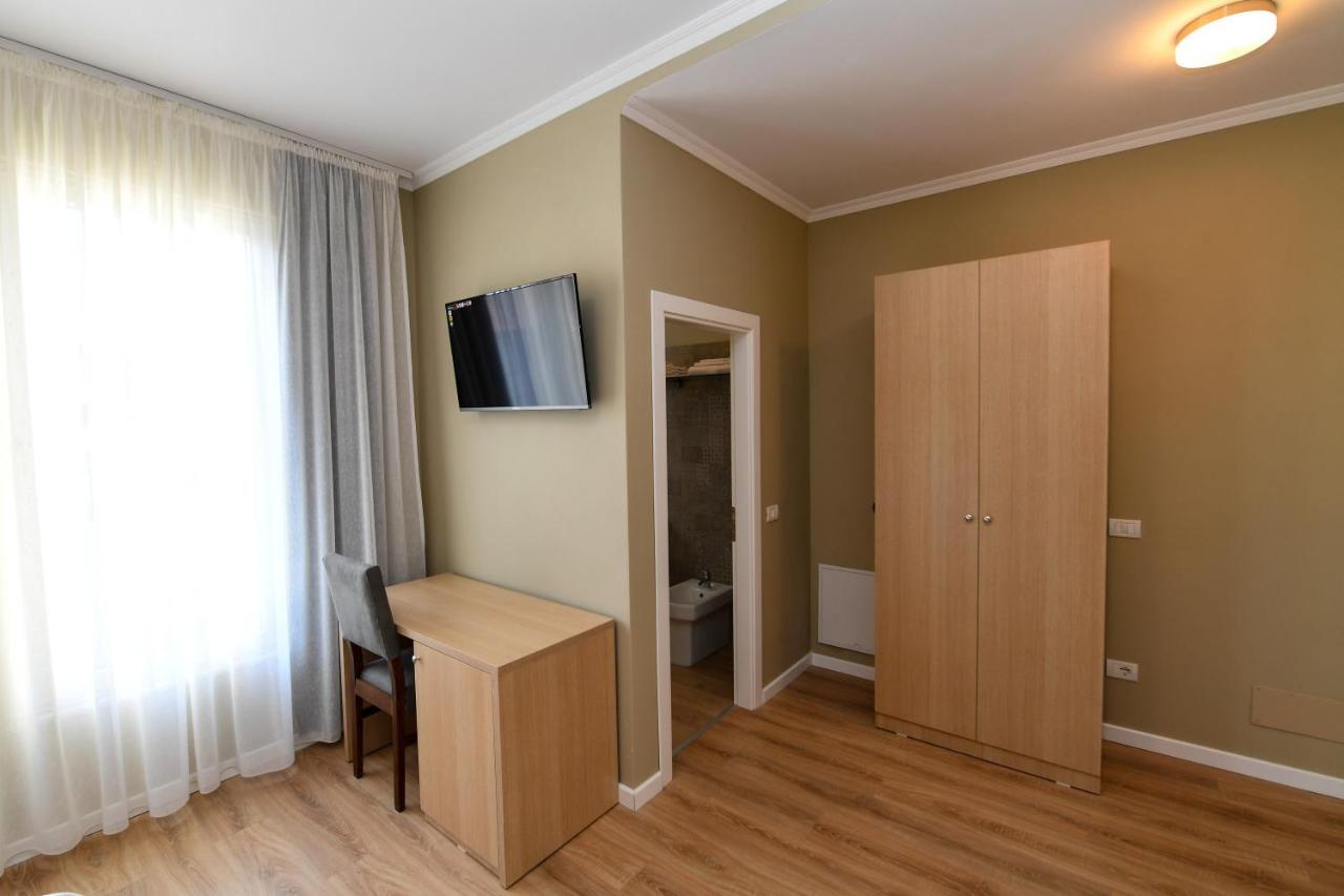 Santo Hotel Шкодер Экстерьер фото