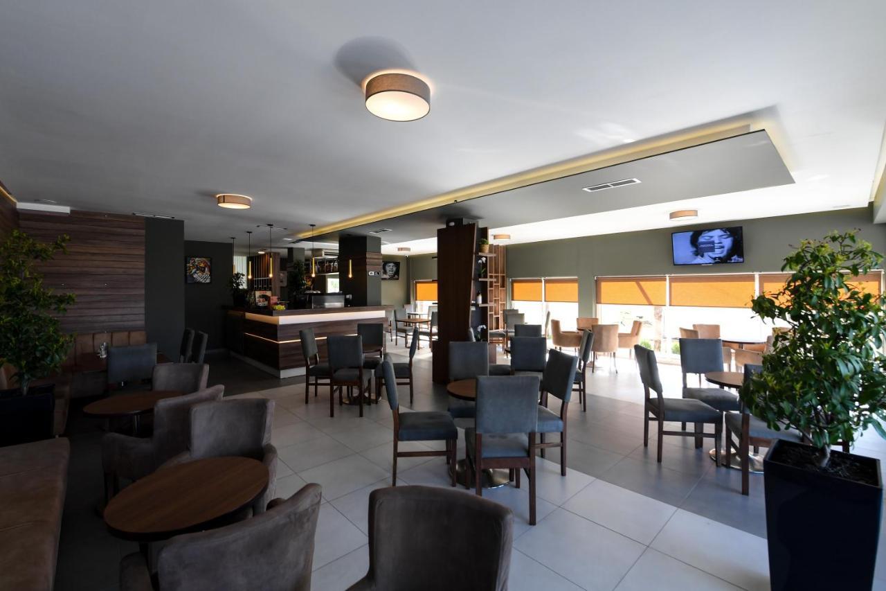 Santo Hotel Шкодер Экстерьер фото