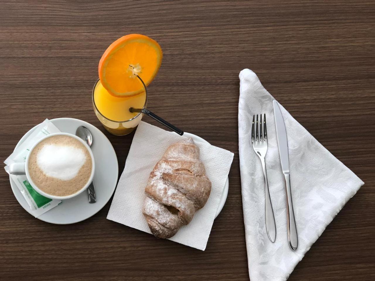 Santo Hotel Шкодер Экстерьер фото